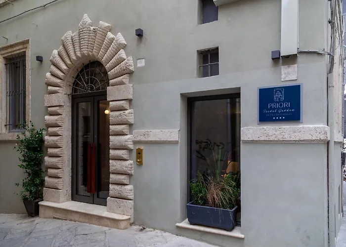 Hotel Priori Secret Garden Perugia